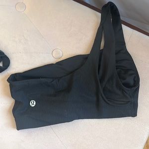 Lululemon asymmetrical sports bra in black